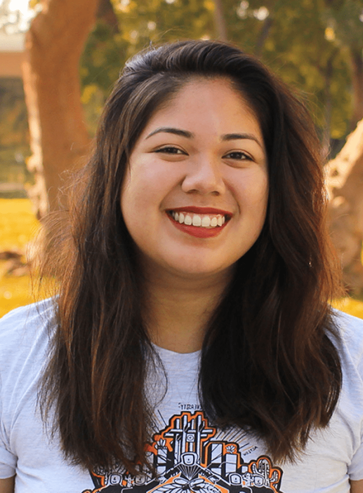 Pitzer alumna Jan Bragado '20